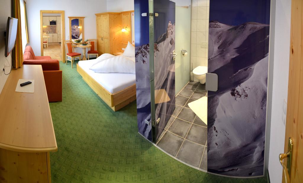 Hotel Garni Alpenblick Ischgl Exterior foto