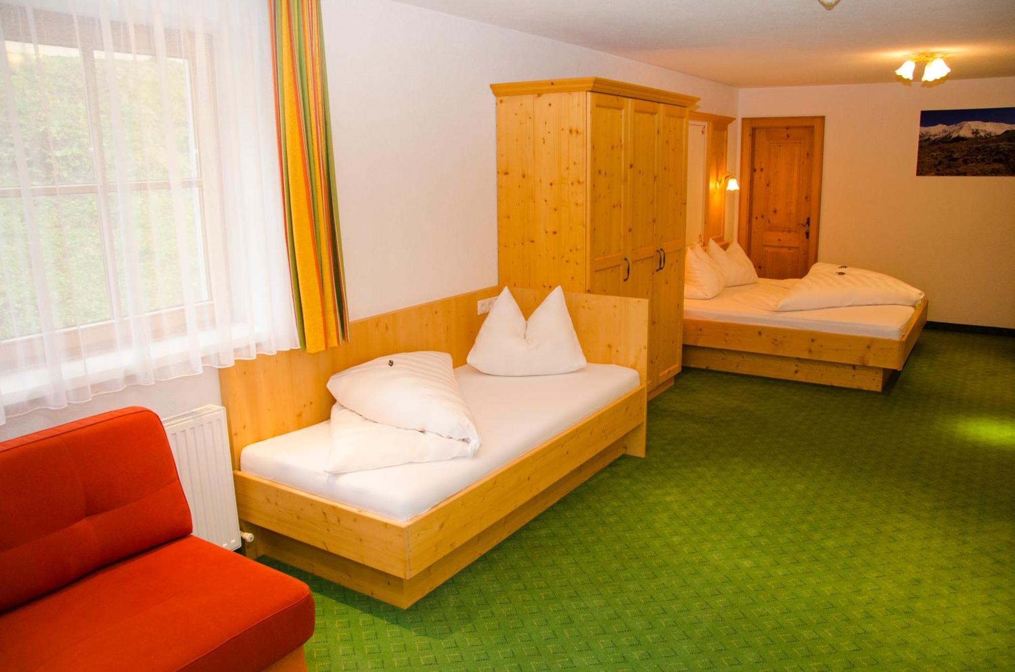 Hotel Garni Alpenblick Ischgl Cameră foto